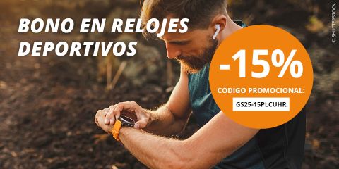 Una mujer y un hombre en ropa deportiva corren al aire libre. El texto dice "Bono en relojes deportivos" y "-15% Código promocional: GS25-15PLCUHR." Los detalles de la promoción se destacan en un círculo naranja.